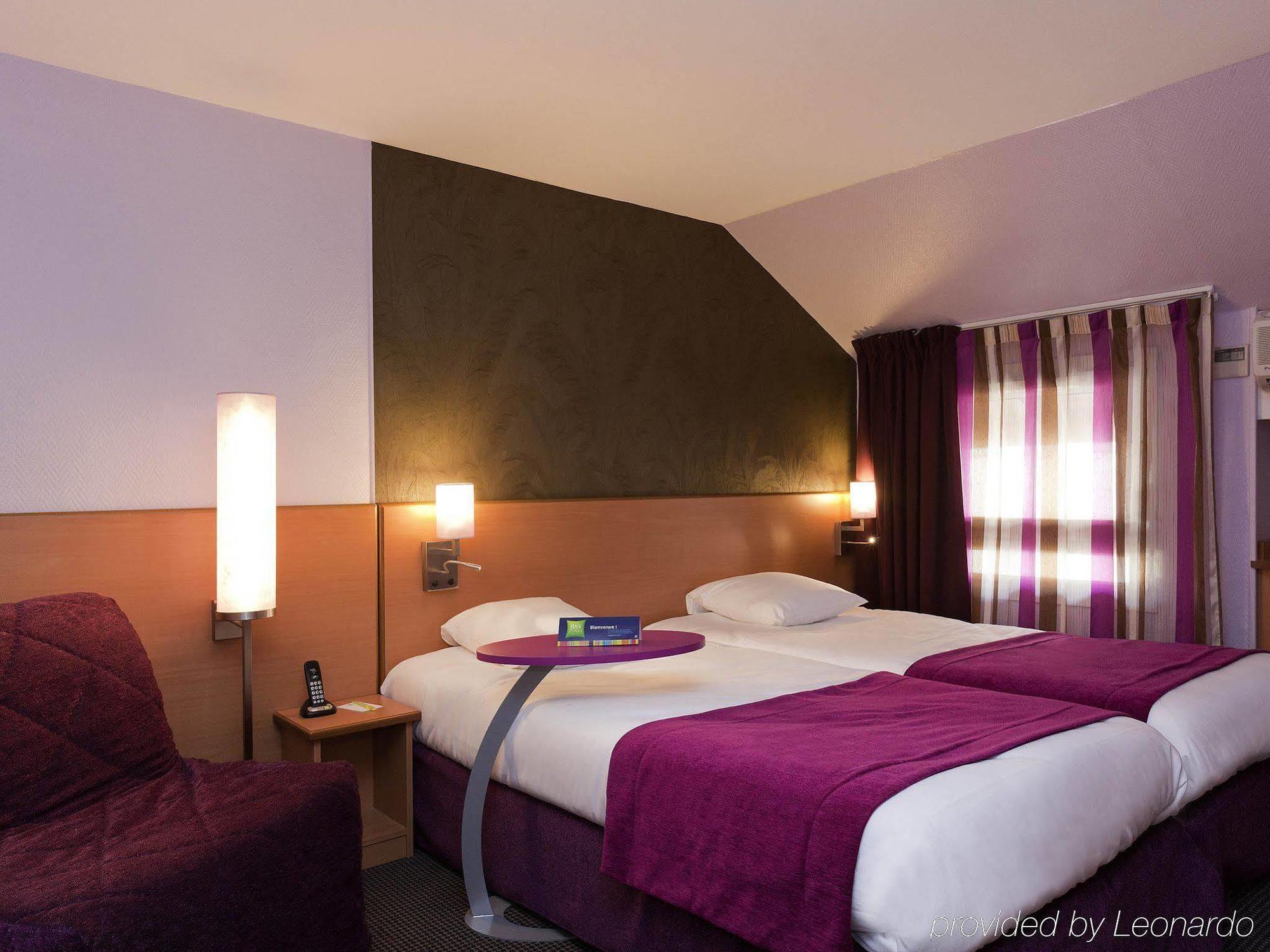 Ibis Styles Bourg En Bresse Hotell Exteriör bild